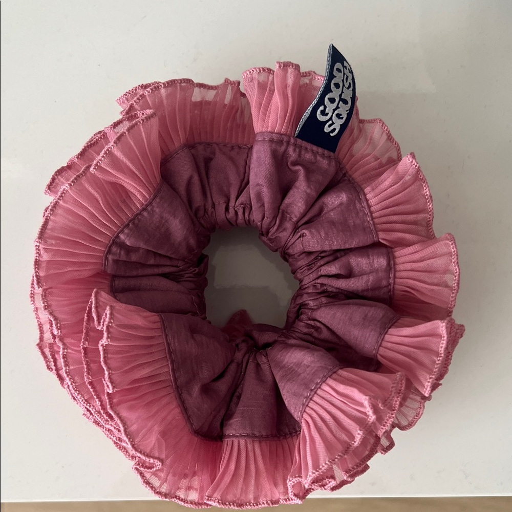 Good Squish Scrunchie